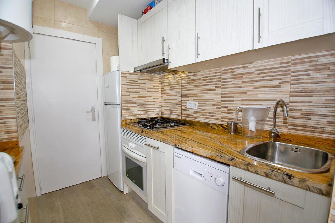 Turina Apartment -Ac Near Beach Alicante Dış mekan fotoğraf
